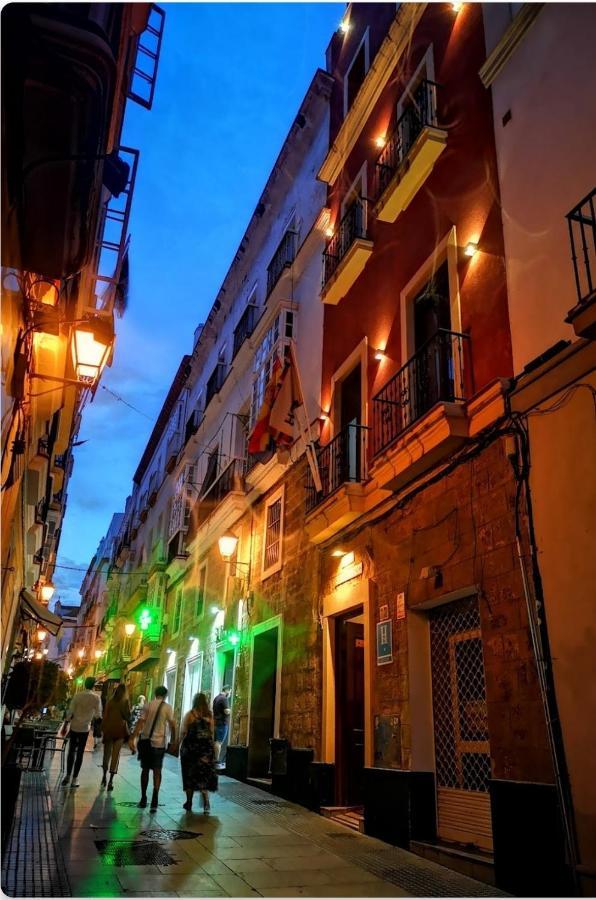 Hostal San Francisco Cádiz Buitenkant foto