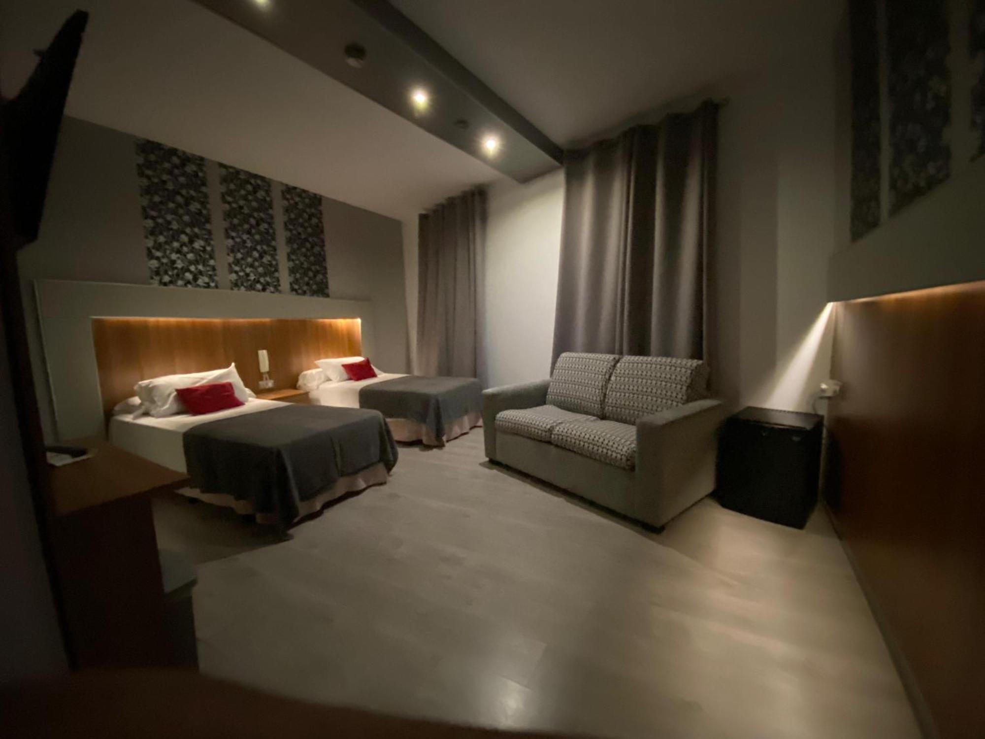 Hostal San Francisco Cádiz Buitenkant foto