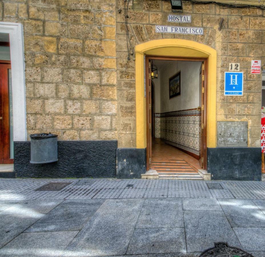 Hostal San Francisco Cádiz Buitenkant foto